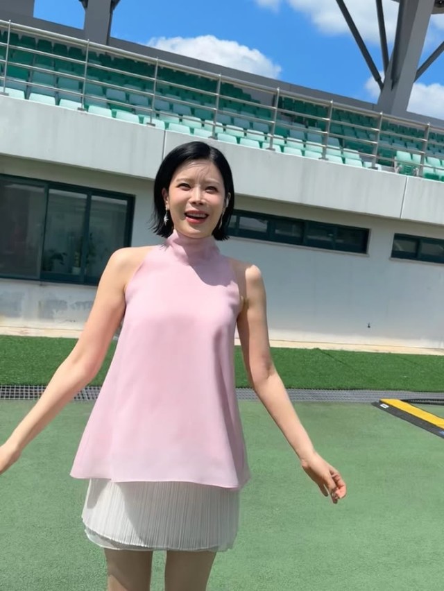 Lyn to Release New Song 'I Like It' on the 31st... Promises a Bright and Cheerful Transformation