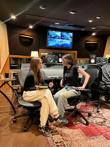 Huh Yoon-jin reveals music collaboration with LE SSERAFIM... 