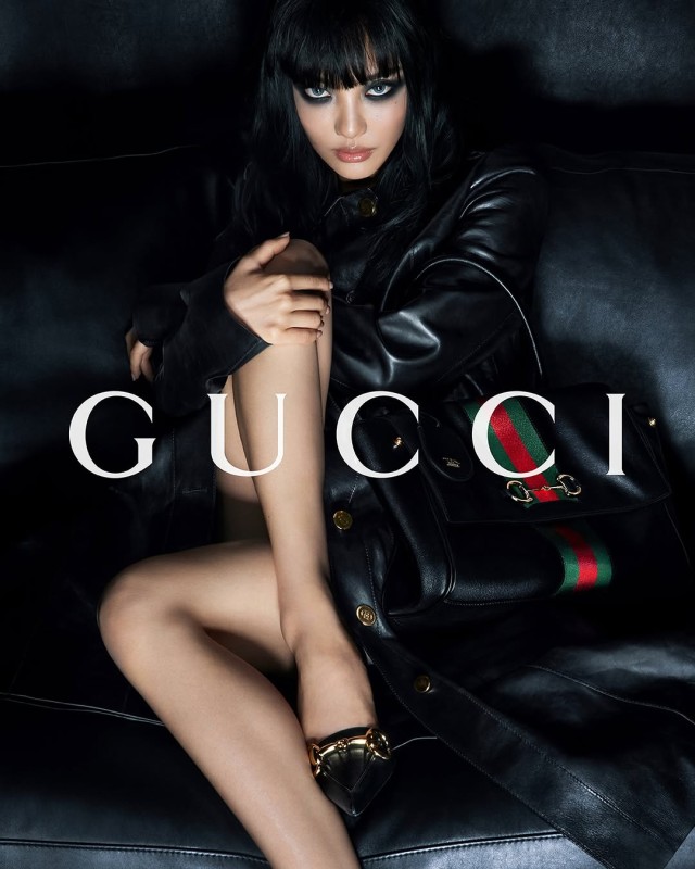 aespa Ningning perfectly pulls off a chic all-black look in the Gucci Paparazzo bag photoshoot.