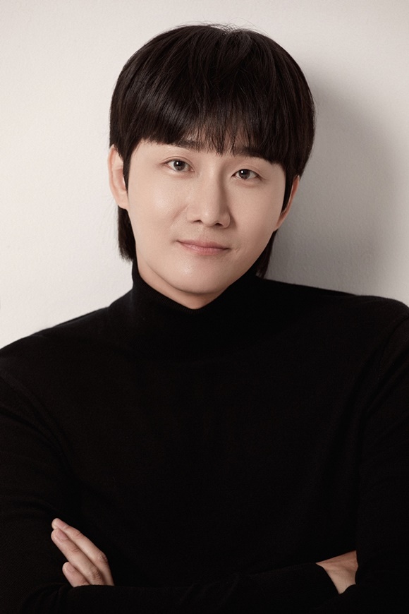 이용진 7년 만에 '1박2일' 정규 멤버 공식 합류...이기택도 새로운 얼굴