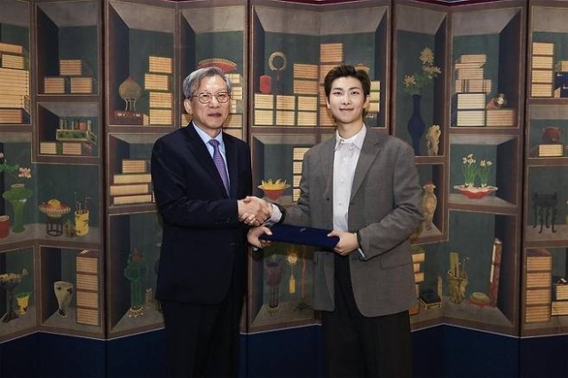 RM appointed as the first global ambassador of the National Museum of Korea... 