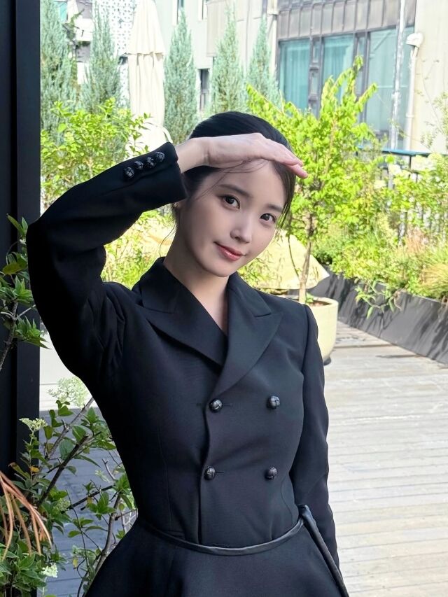 IU青龍シリーズアワードのハンドプリンティングに参加手のひらをきれいに押してくると交流