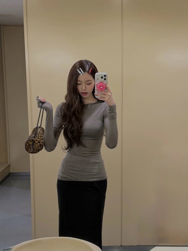 IVE 张元英,Instagram近况...