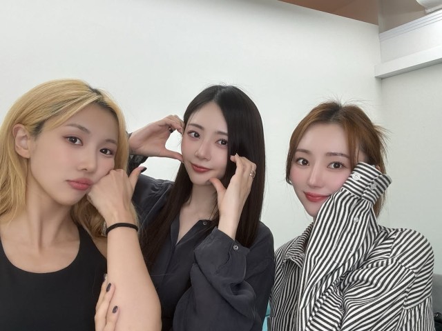 ドリームキャッチャー、ファンサイン会でインソムニアと特別な時間を過ごす...