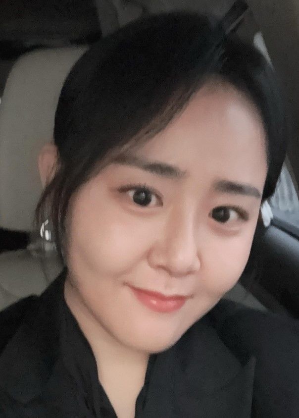 Moon Geun-young announces marriage... Wedding march with Jeong Pyeong from 'Catch the Ghost'