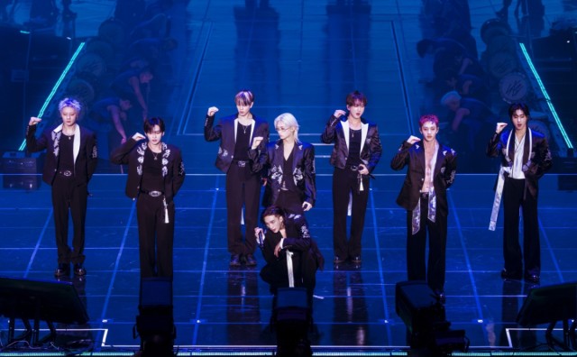 Stray Kids to release new mini album 'THIS & THAT' on the 7th... New work after 8 consecutive Billboard No. 1s