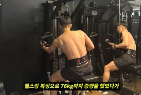 SamD reveals 20kg bulked-up muscular body... Spotted at Waterbomb Busan event