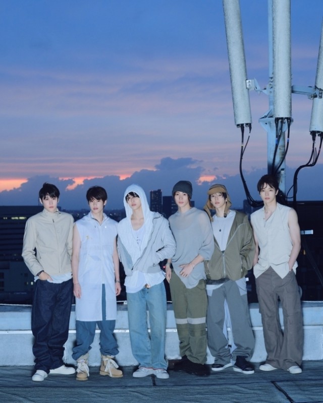 RIIZE participates in EBS 'Idols Tell the Korean History for the College Entrance Exam'...providing support messages and explanations for test-takers