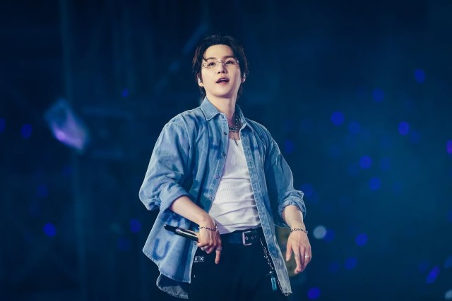 BTS shares behind-the-scenes photos from the Baltimore concert on social media... 