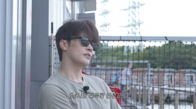 Sung Hoon: 
