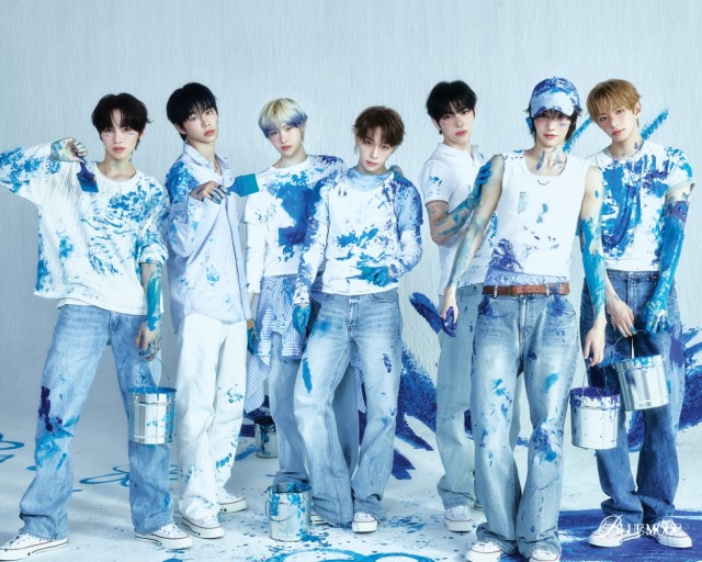 TUNEX releases B MODE photos from second mini album 'BLUE MODE'... refreshing visuals catch attention
