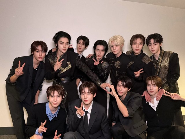 NCT、2026年を迎えシックで高級感のある新コンセプトを公開