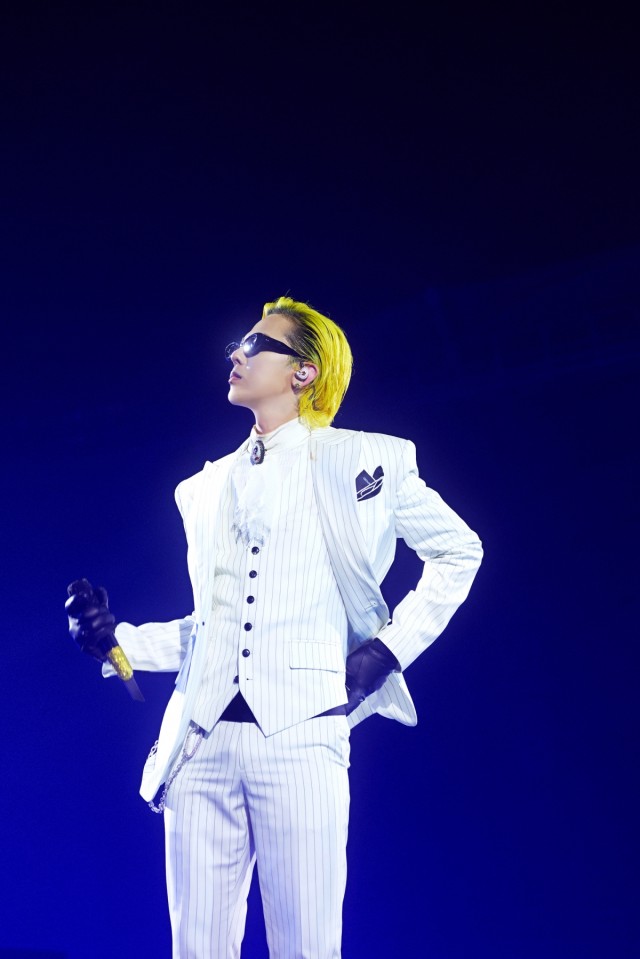 Big Bang kicks off 20th anniversary world tour 100000 fans thrilled at Goyang concert