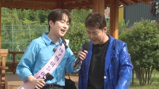 Jun Hyun-moo and Lee Chan-won tour hidden restaurants in Daegu... even a duet stage of 'Jinttobaegi'