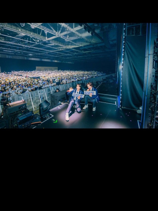 Leeteuk successfully held a fan concert in Hong Kong... The large venue was filled with excitement