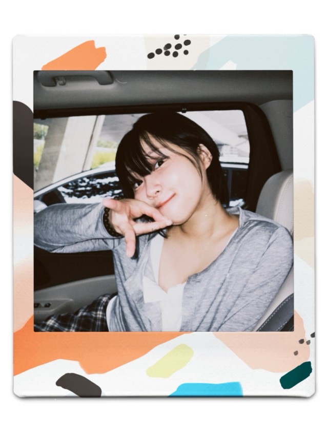 시연, 회색 후드티 차림으로 포착된 일상...차분한 매력 발산