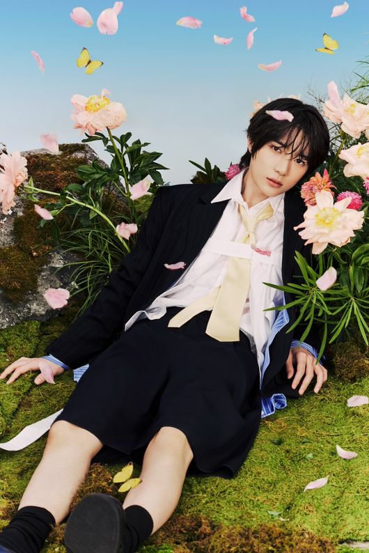 Beomgyu expands his activities across Japan... from fashion and broadcasting to topping the charts