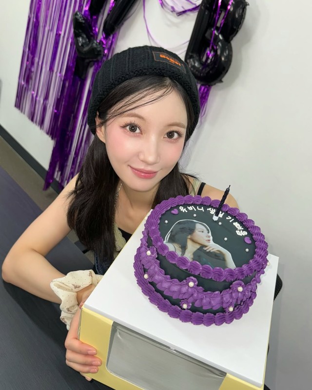 Oh My Girl 俞彬,通过生日直播与粉丝共度特别时光...