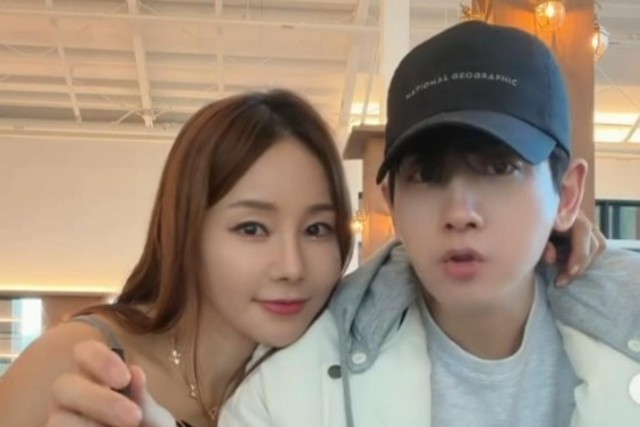 Mina, update two weeks after 'Philip Ryu's trip to the US'... Outing to Bukhan River with acquaintances