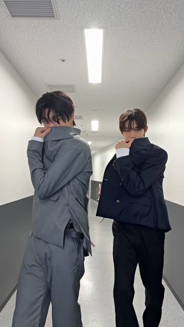CORTIS、グレーのスーツの写真公開...神秘的な雰囲気を演出