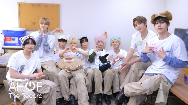AHOF holds first tour in Osaka and Tokyo, Japan... communicates with fans and expresses gratitude