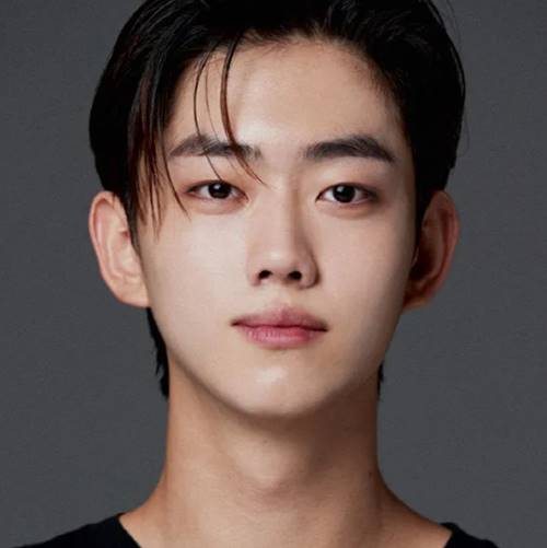 Hong Yoojun