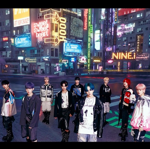 NINE.i